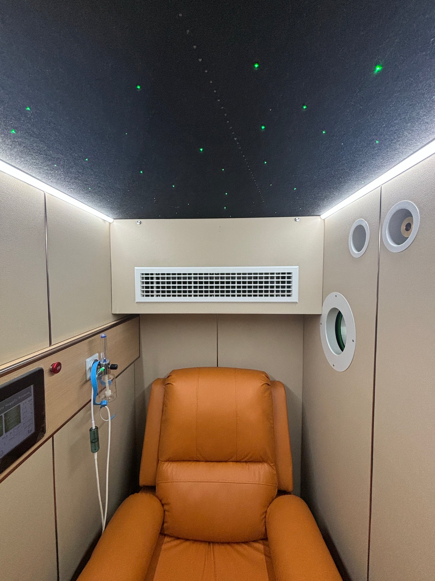 C1 One-Seater Integrated Chamber 2ATA